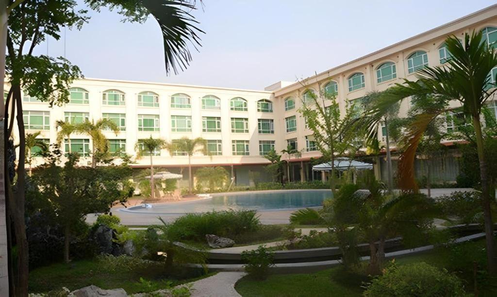 San Jiang Grand Hotel Vientián Kültér fotó