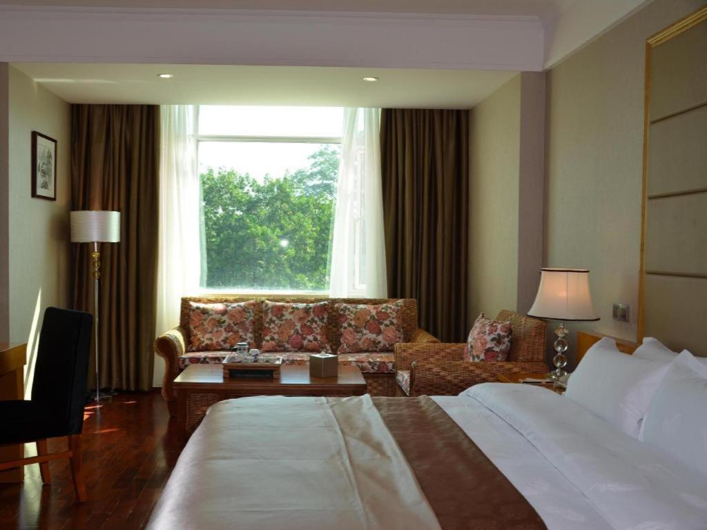 San Jiang Grand Hotel Vientián Kültér fotó