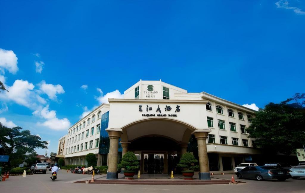 San Jiang Grand Hotel Vientián Kültér fotó