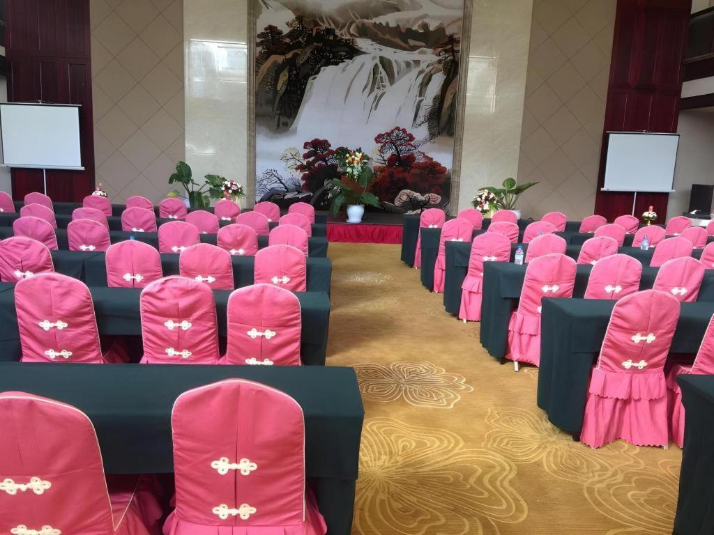 San Jiang Grand Hotel Vientián Kültér fotó